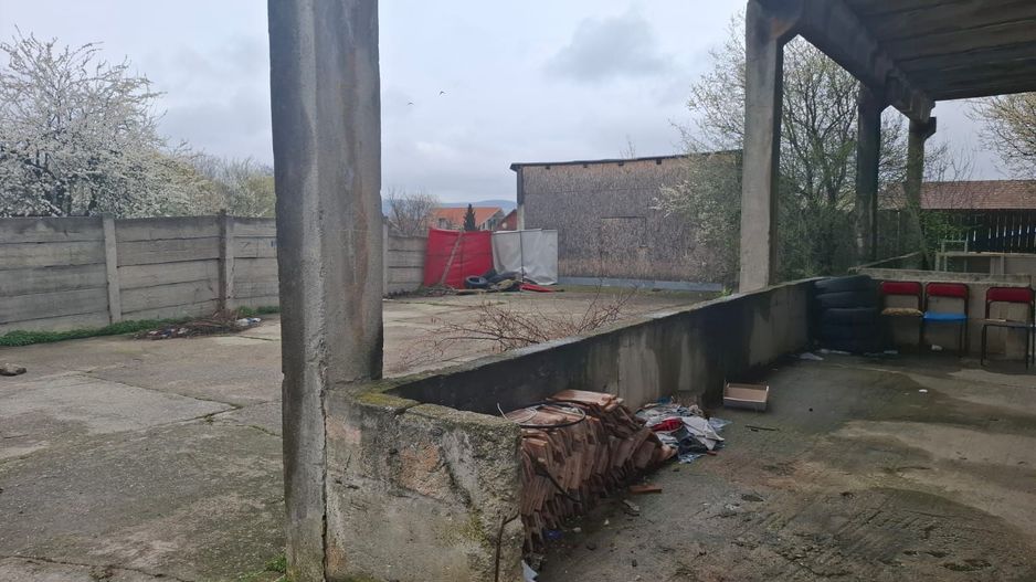 Spatiu industrial compus din doua corpuri in Orlat, central - Sibiu - Poză 7
