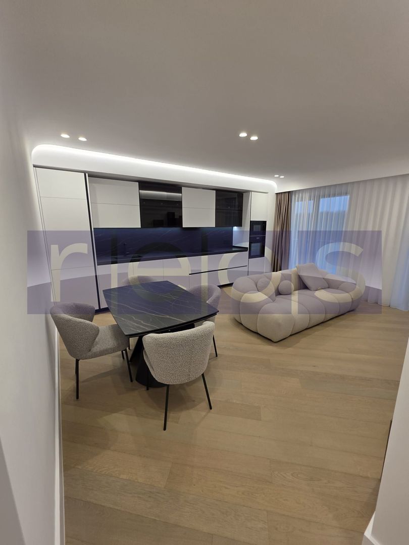VANZARE APARTAMENT 80MP | 3 CAMERE | MOBILAT-UTILAT LUX | TERASA 24MP - Poză 4