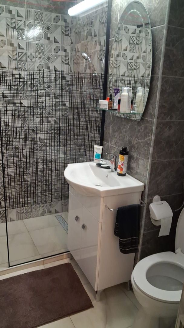 Garsoniera renovata modern - zona Far - Ocazie - Poză 9