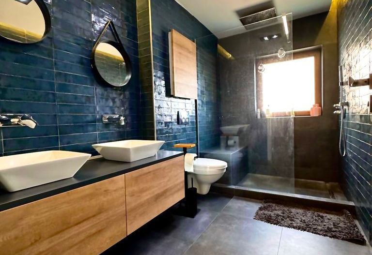 BRASADAS vinde ap 3 cam modern 106mp. mobilat, utilat, garaj. - Poză 18