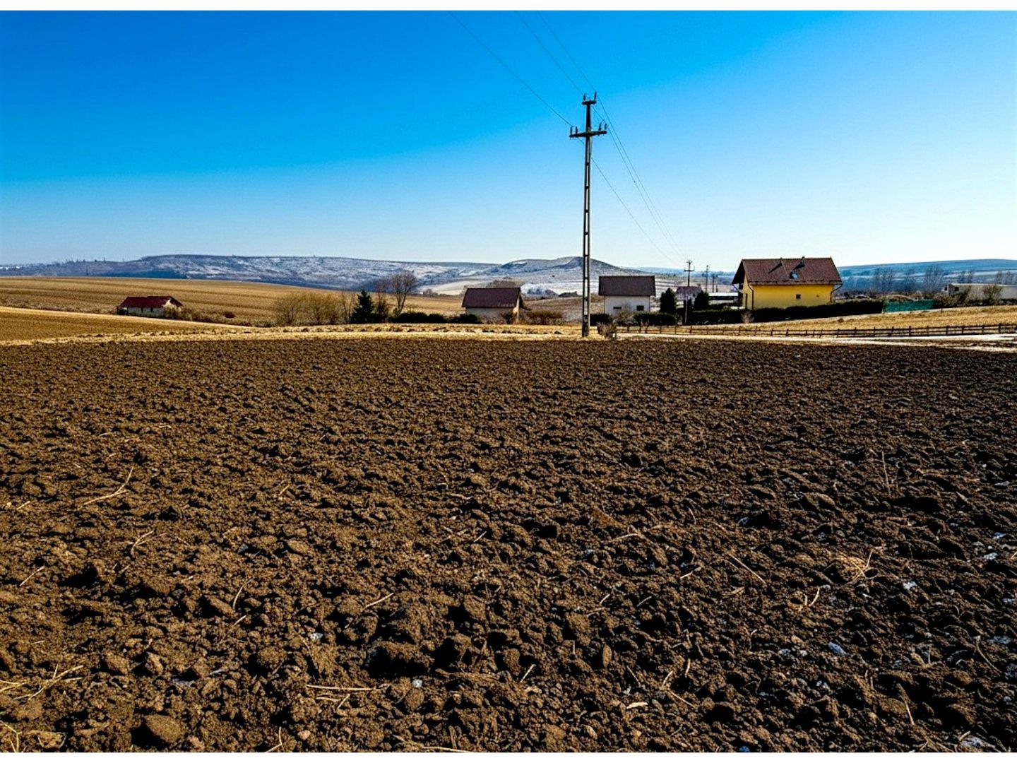 Teren 991 MP | Moara Carp | 22 ml Deschidere | Utilități | 38.000 € - Poză 5