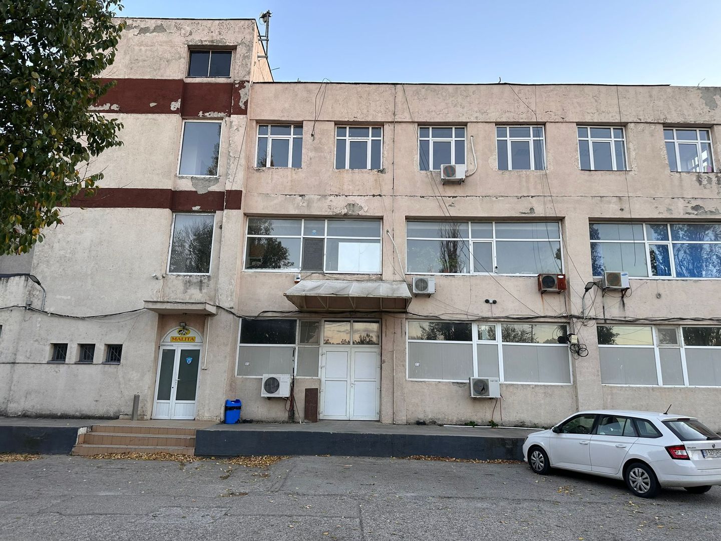 Cladire de birouri zona Vitan Brzesti | Splaiul Unirii |  200mp - Poză 21