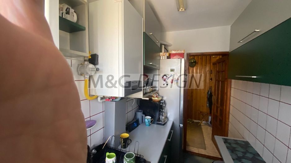 Apartamnt 3 camere Sagului cu centrala - Poză 2