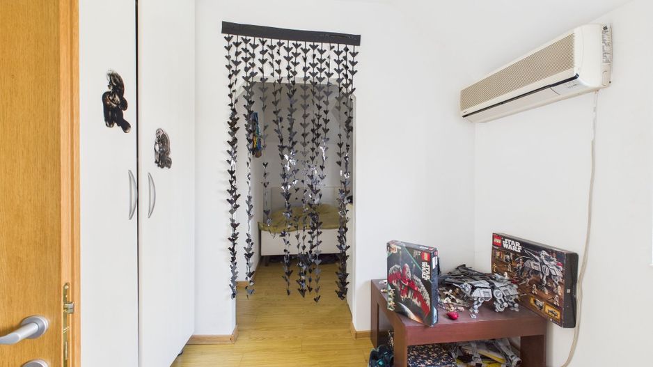 Apartament cu două camere, Radu Beller - Poză 2