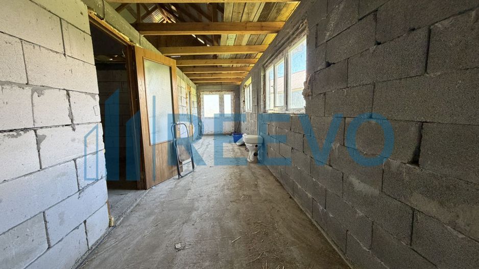 Casă Sat. Drăgești, Comuna Dămienști - Poză 9