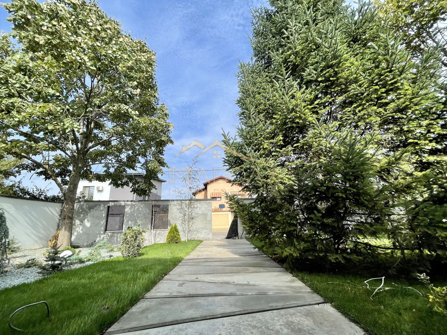 Vila cu 5 camere // * 565 mp gradina* // Tunari - Poză 66