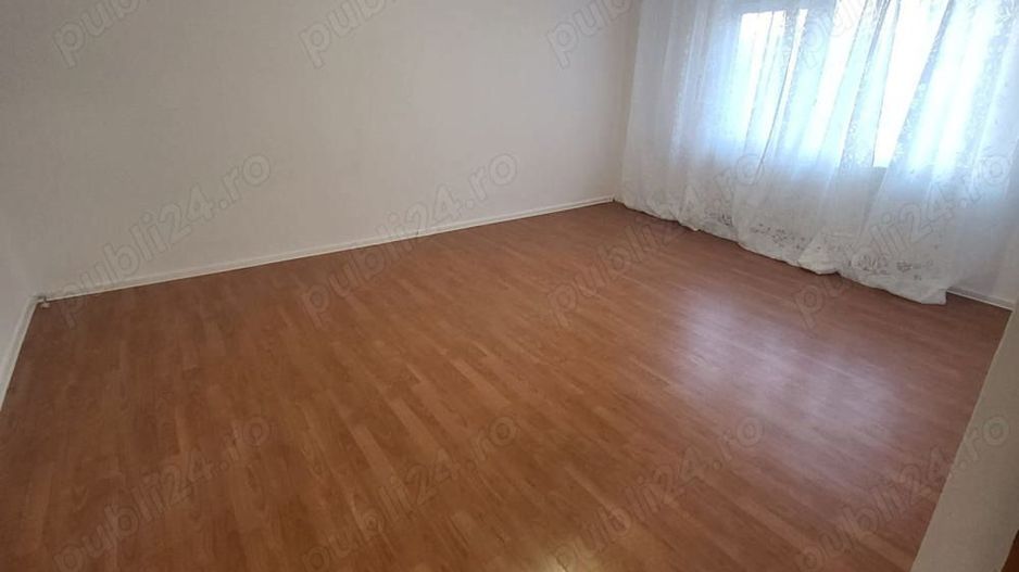 Vand apartament 3 camere-Parc Sebastian - Poză 5