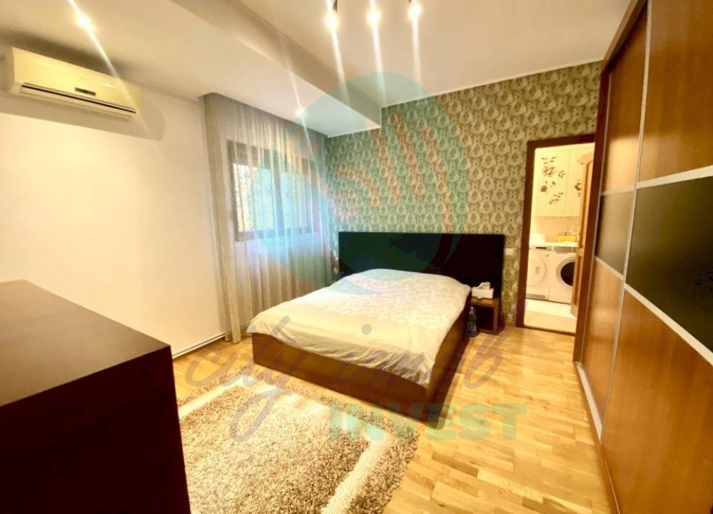 Vila cocheta cu teren de 400 mp - Poză 12