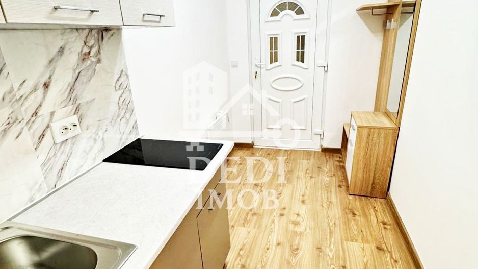 Apartament cu 1 camera de vanzare zona Centrala, Oradea - Poză 8