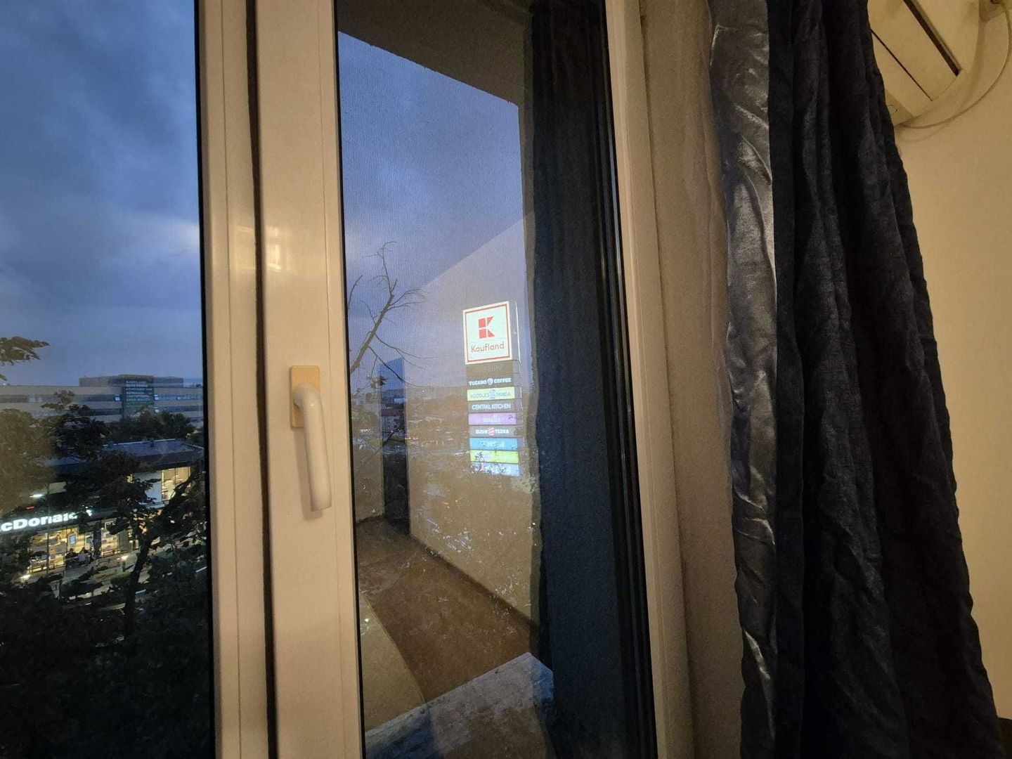 Apartament 2 camere Barbu Vacarescu - Poză 8