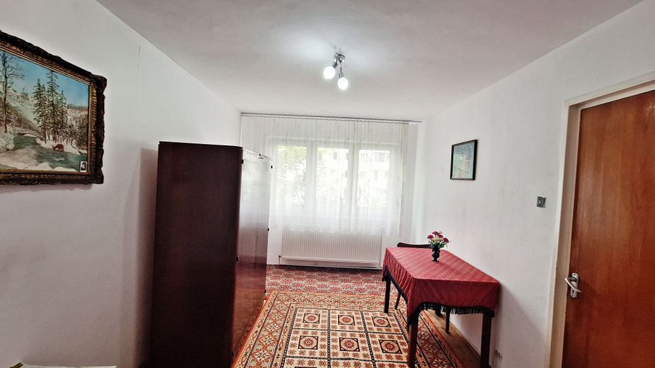 Zona Garii Apartament 3 camere, etaj 3/4, insorit, liber, 119900 euro - Poză 10