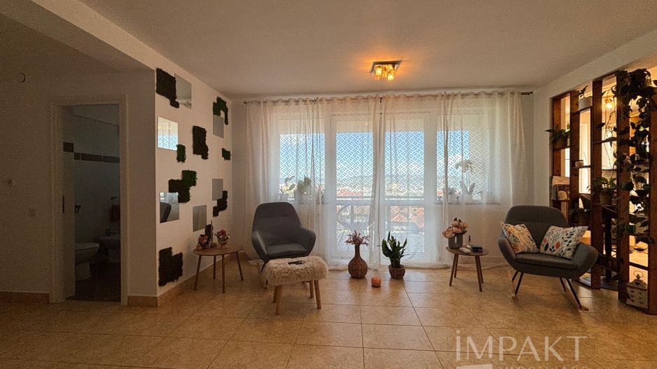 Apartament 3 camere - 5 minute de Piața Cipariu - Poză 2
