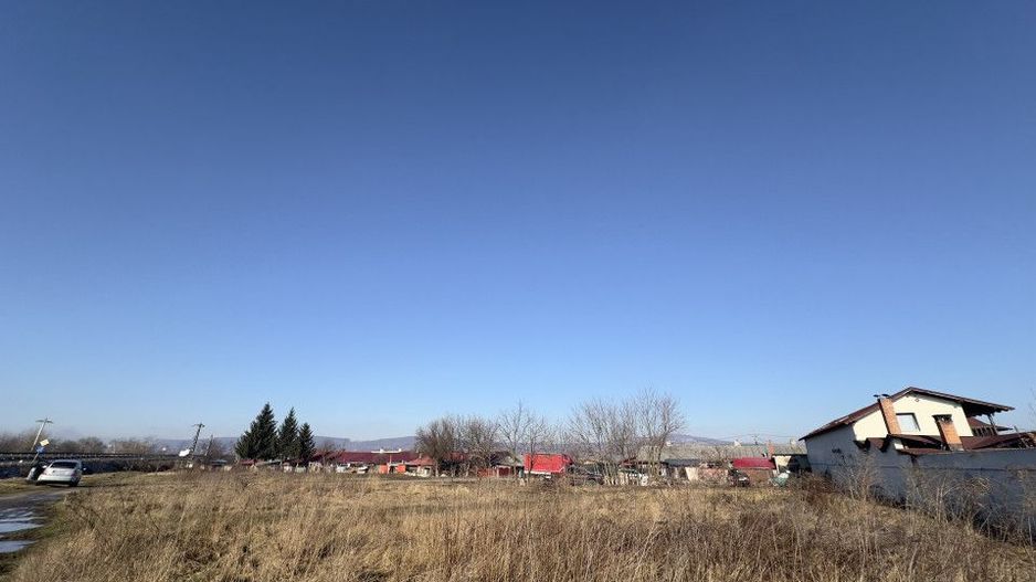 Teren  in suprafata de 4345 mp, Avrig - Poză 3