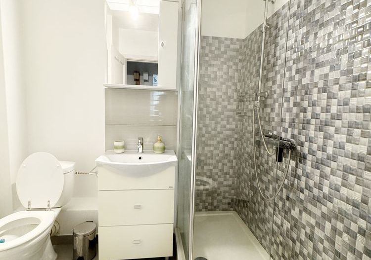 Spitalul Judetean | Decomandat | Centrala proprie | Bloc cu lift - Poză 5