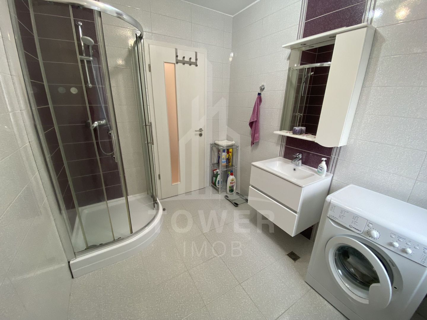 Apartament spațios de 2 camere la vilă – Confort și intimitate lângă Sub Arini - Poză 16