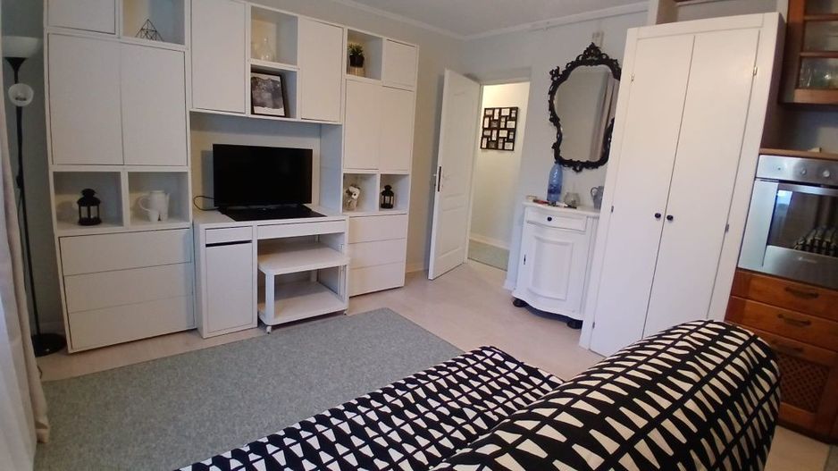 Apartament 2 camere, etaj 1 - zona Cetate - Poză 1