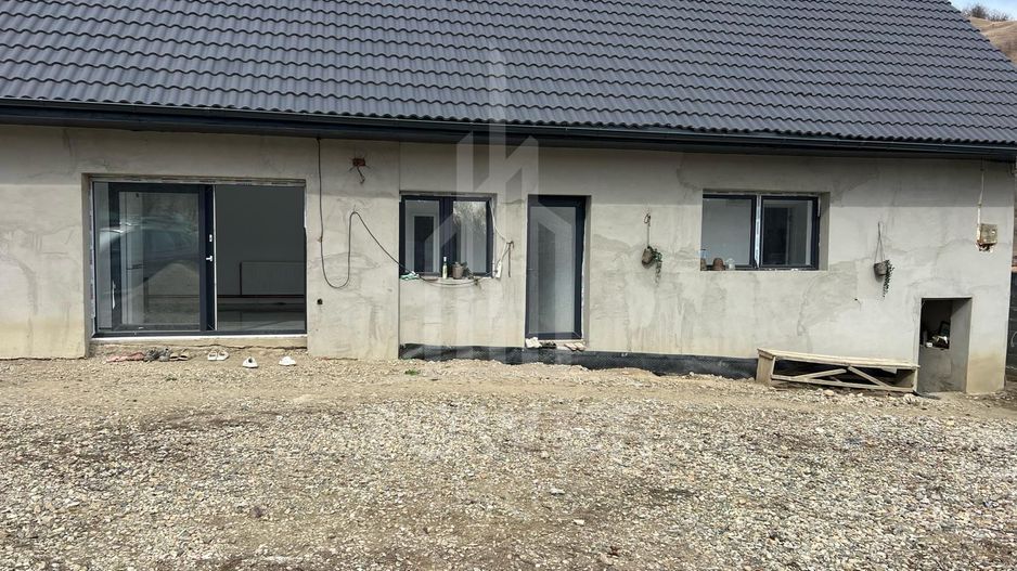 Casă cu teren de vânzare - 2 corpuri de clădire - Glogovet, jud. Alba - Poză 3