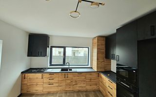 Casa 4 camere | 3 bai | centrul comunei Berceni - Poză 5