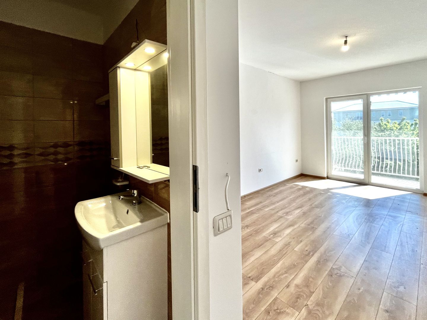 Duplex spațios și luminos | Giroc | Ideal locuință/ birou / grădiniță - Poză 20