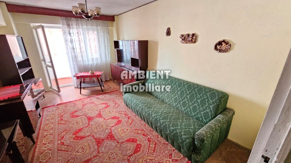Apartament 2 camere decomandate, zona CENTRU. - Poză 3