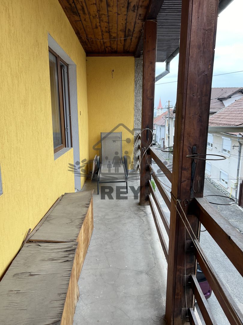 Casă de închiriat în Cisnădie zona Str. Teilor/se acceptă muncitori - Poză 21