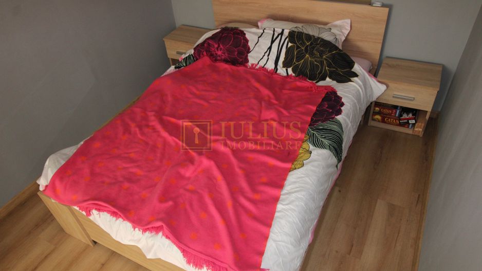 Ideal pentru doctori, asistente, vizavi de spitalul judetean, centrala proprie - Poză 2