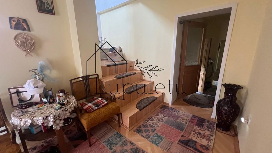 Casă de Vanzare | 200 MPU | Teren 305 MPU | Ultracentral - Poză 31