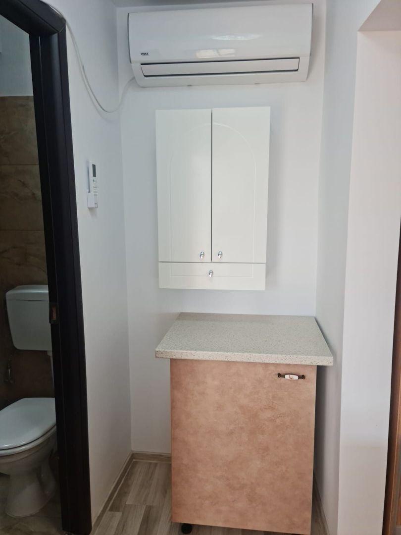 Apartament 2 camere renovat, mobilat complet, Piața Victoriei - Poză 10