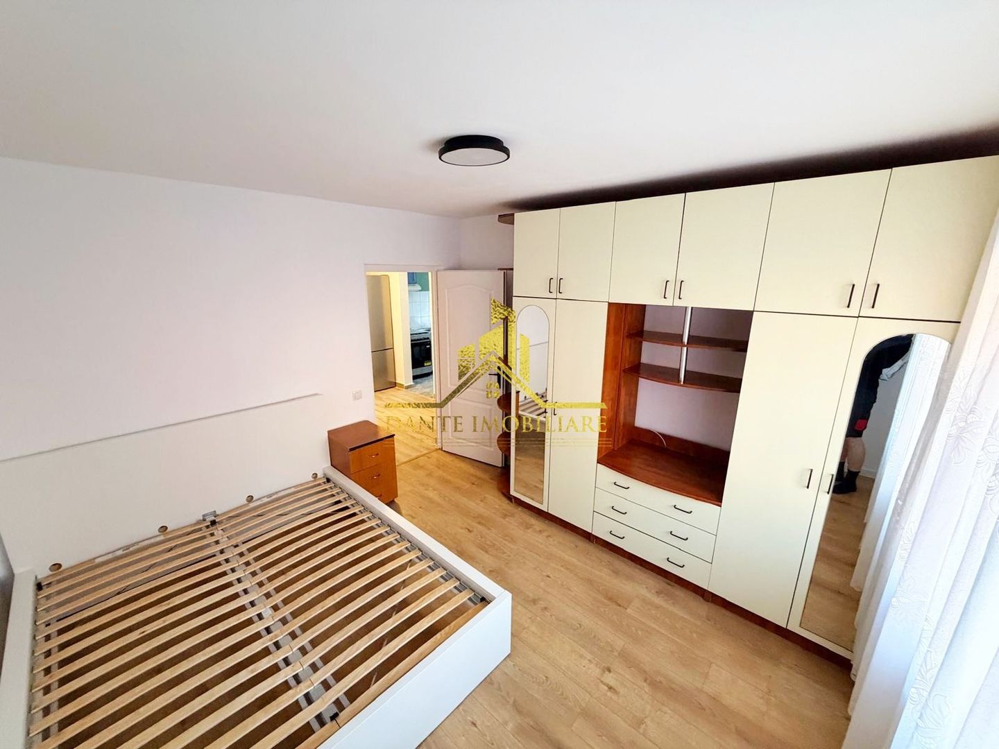 2 camere, decomandat, modern, balcon, Intre Lacuri, Iulius Mall - Poză 4