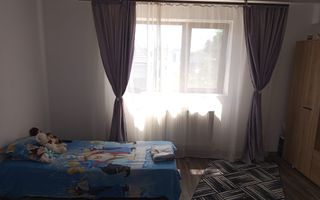 Casă / Vilă cu 4 camere de vânzare în Berceni - Poză 8