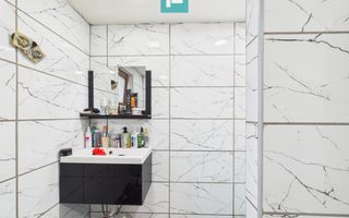 Casă cu 2 camere și 500 mp teren în Oroshaza - Poză 7