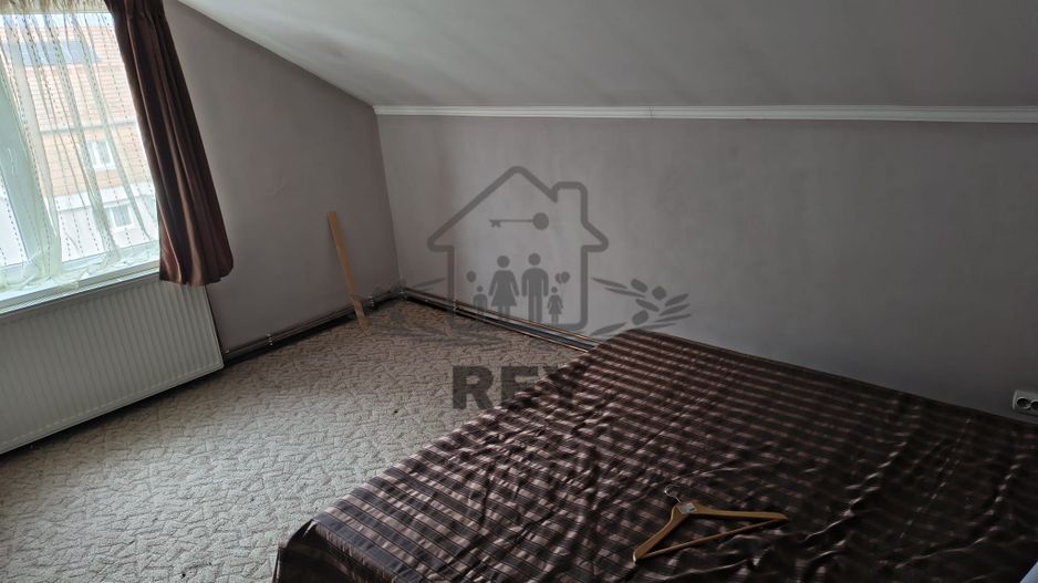 Apartament la mansardă M1+M2  / 3 camere / Terezian - Poză 11