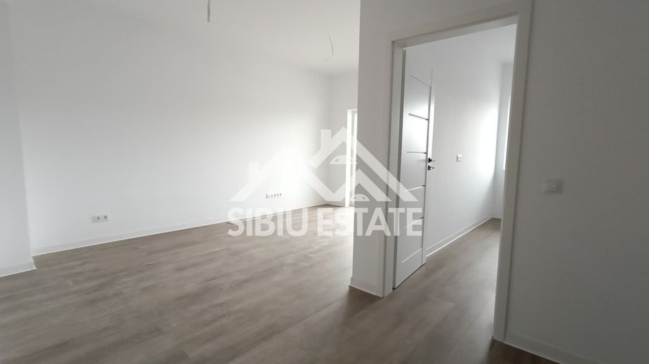 Studio ,41 mp, balcon etaj 1, bloc dotat cu lift, zona Brana Intabulat - Poză 4