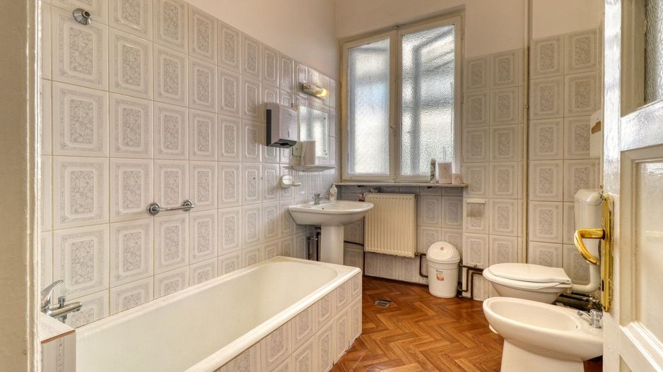 Romană- 5 camere- 140 mp - centrala termica - Poză 26