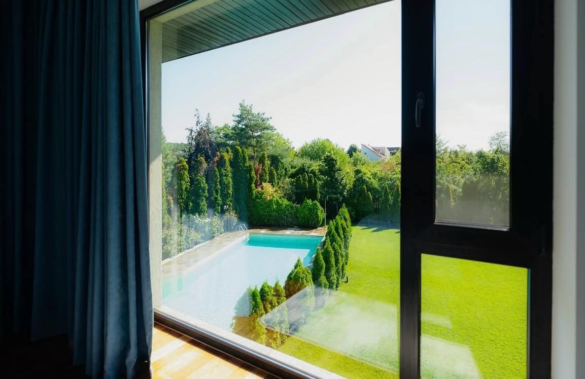 Vila cu piscina si 1000mp teren - Erou Iancu Nicolae - Poză 2