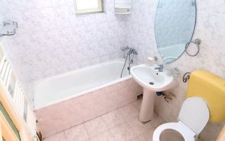 De vanzare apartament 2 camere zona centrala, comision ,,0" - Poză 15