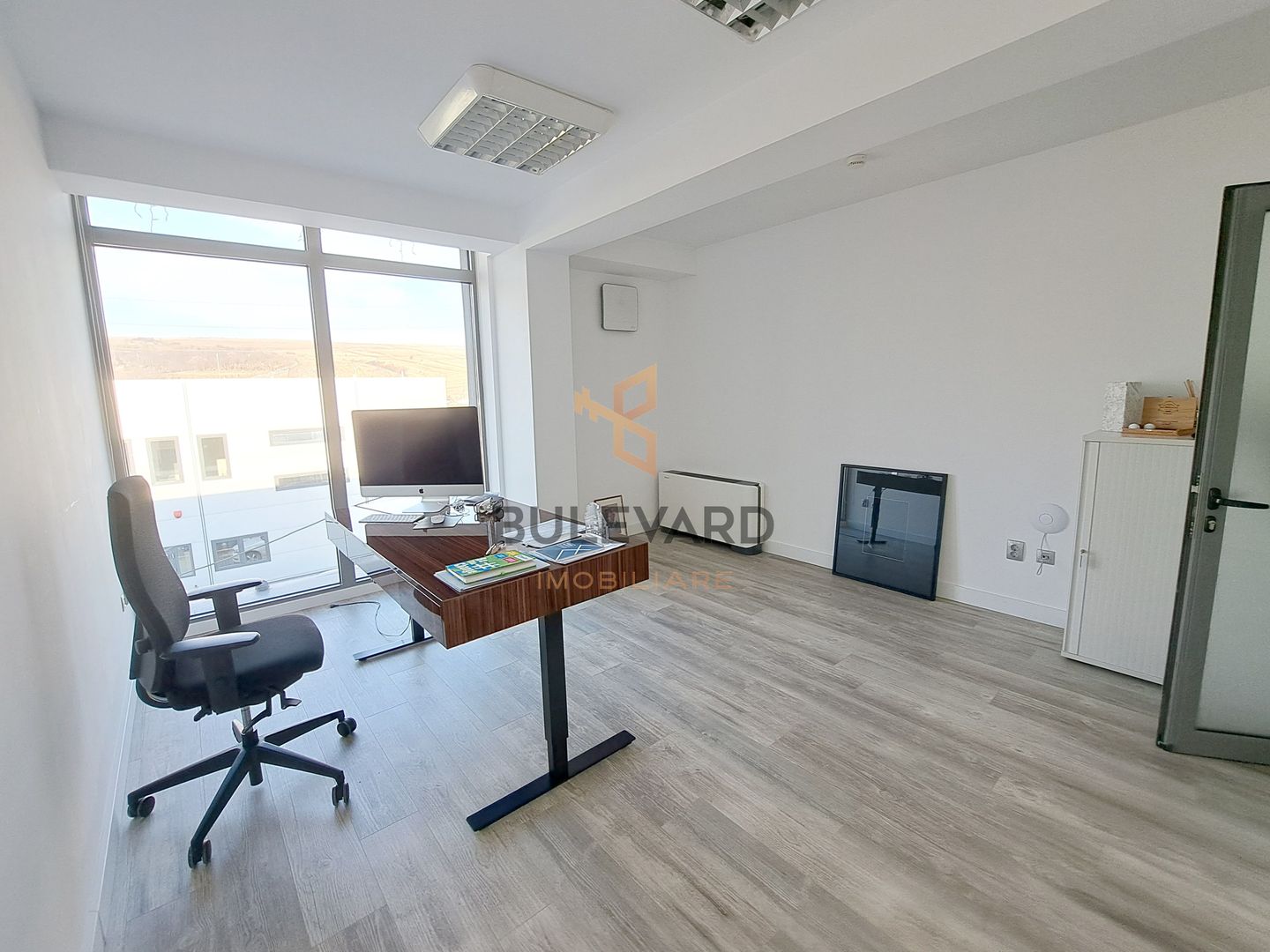 Comision 0. Spatiu de birouri in zona B-dul Muncii! - Poză 11