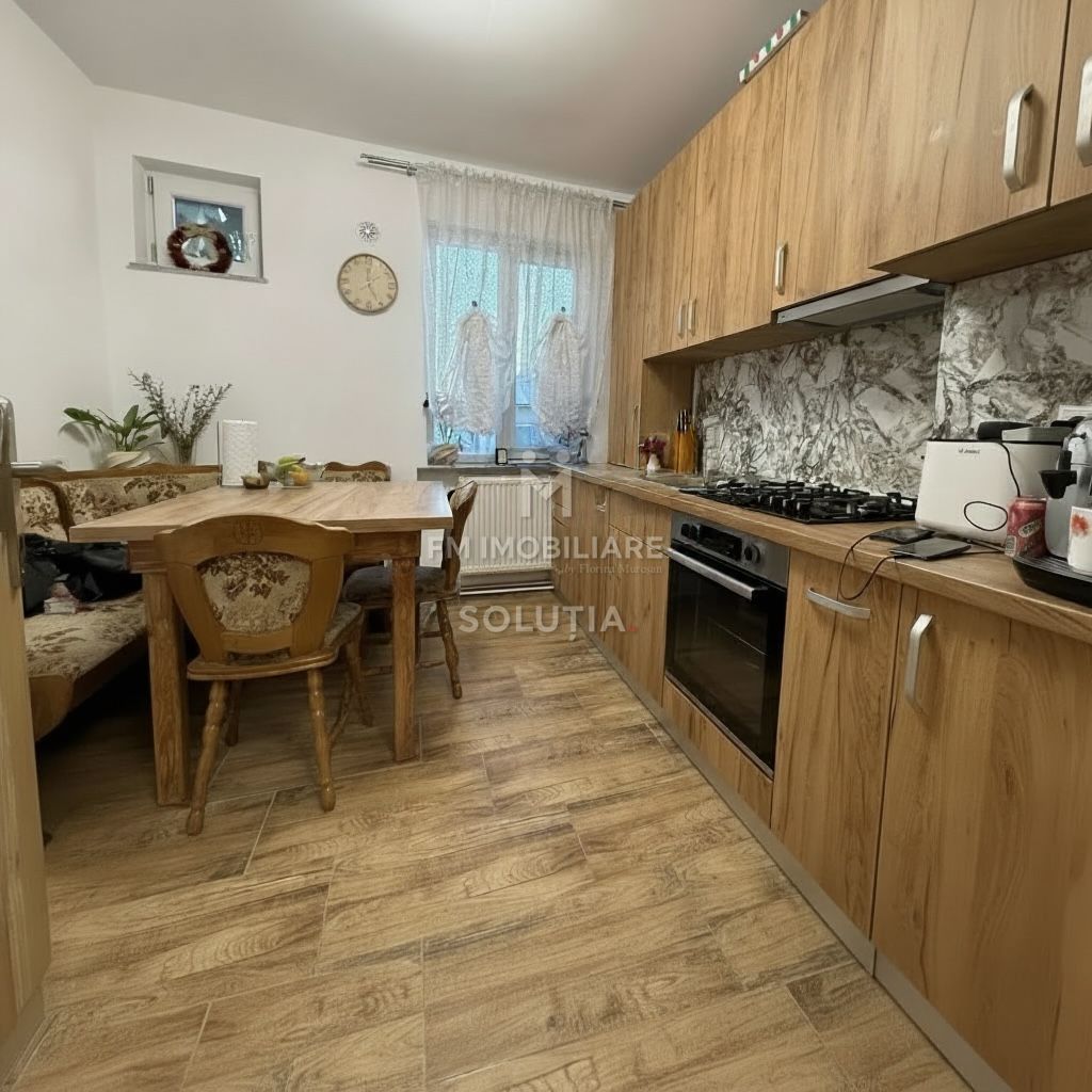 Apartament 3 camere decomandat | Zona Iuliu Maniu - Poză 1