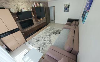Apartament cu 2 camere, complet renovat – Cartier Unirii, Etaj 1/4 - Poză 1