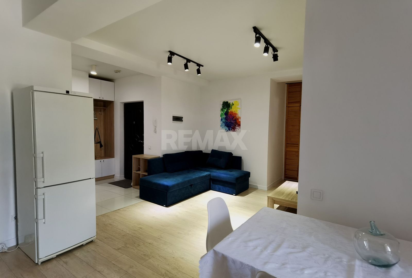 Spre chirie I Apartament modern cu 2 dormitoare și living I Zona Centru I - Poză 1