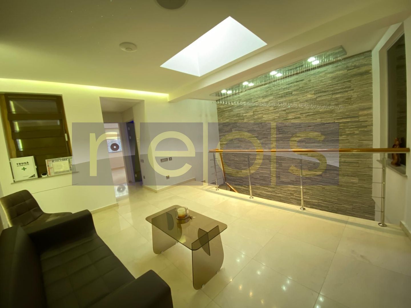 VILA MODERNA | 113 MP UTILI | CURTE 250 MP | ZONA LACUL TEI – TEIUL DOAMNEI - Poză 23