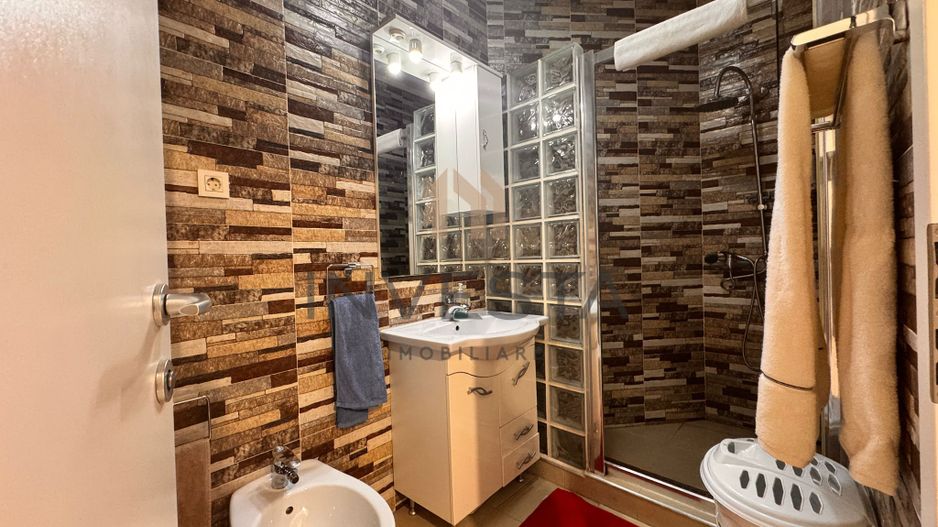 APARTAMENT ULTRACENTRAL 3 CAMERE BULEVARDUL EROILOR - Poză 11