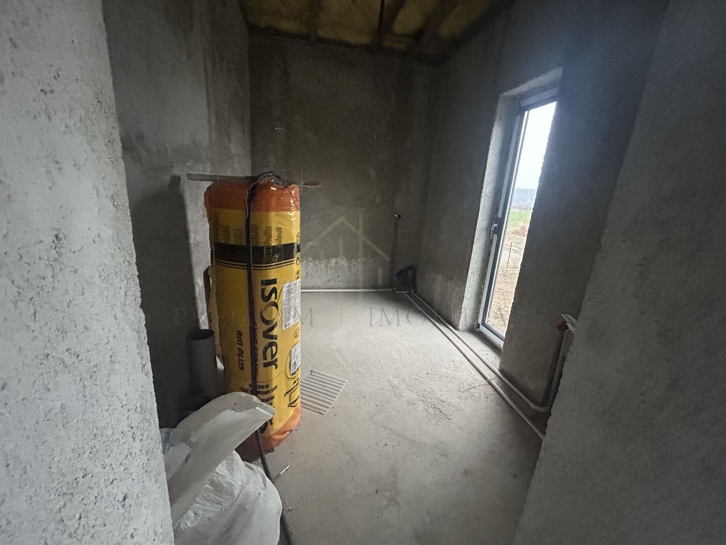 Casa la gri in Onesti - Poză 6