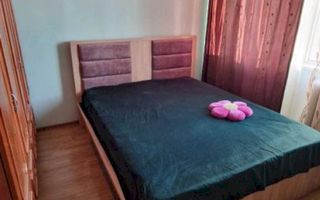 De vanzare Apartament 3 camere Gorjului - Poză 3
