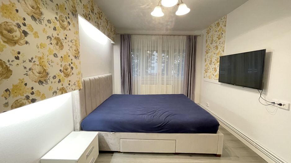 Apartament amenajat frumos,mobilat si utilat - Poză 8
