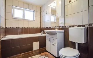 Apartament cu 3 camere + loc de parcare in Floresti, zona Teilor - Poză 11