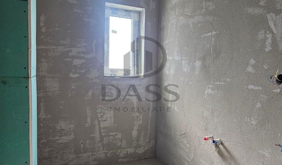Apartament 3 camere 2 bai camara pe balcon si loc parcare Selimbar - Poză 6