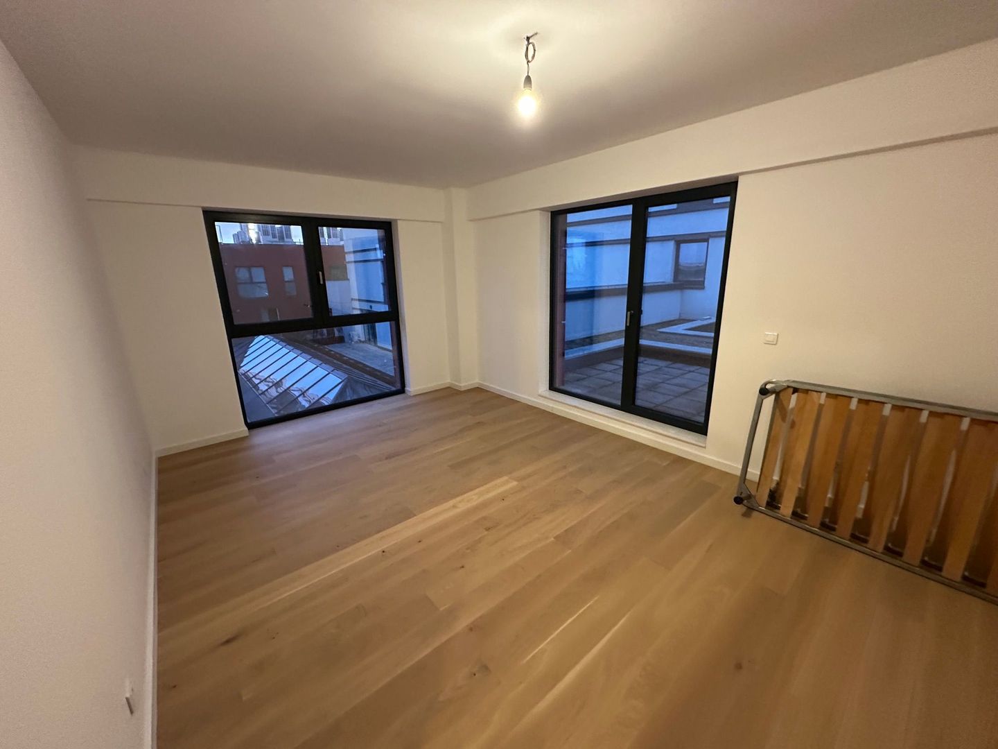 Apartament deosebit pe 2 etaje - Poză 15