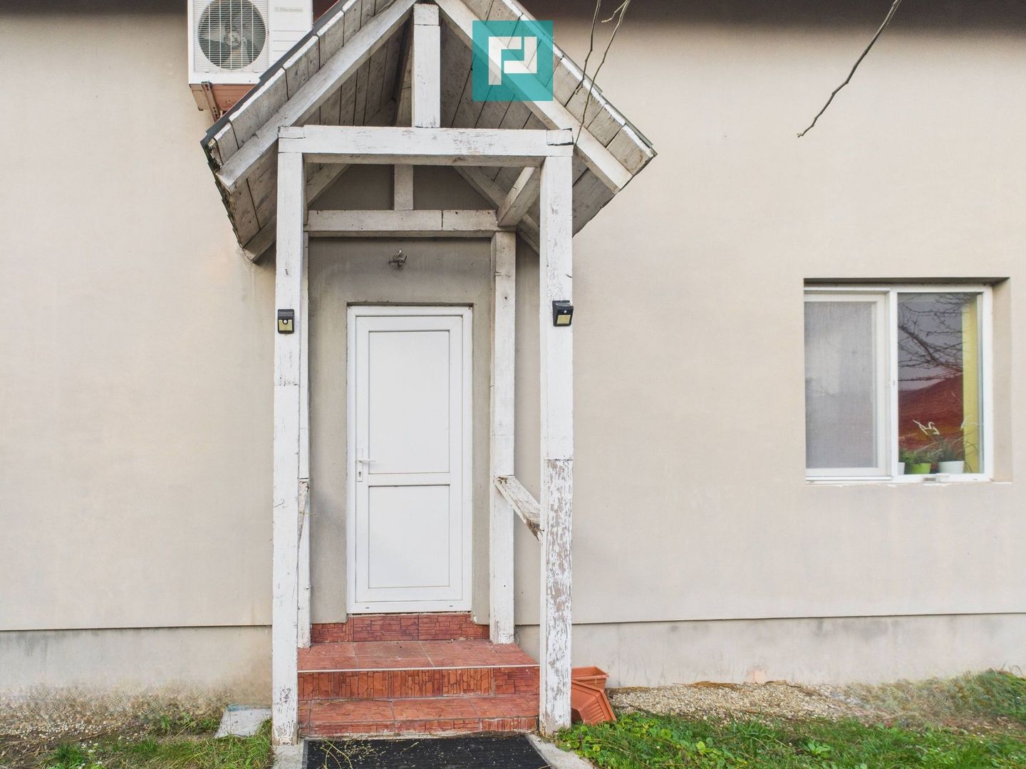 Două locuințe individuale pe 512 mp –  in GIROC - Poză 33