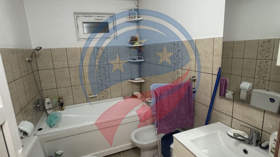 Casă primitoare, excelent poziționată, ideală pentru o familie! - Poză 4